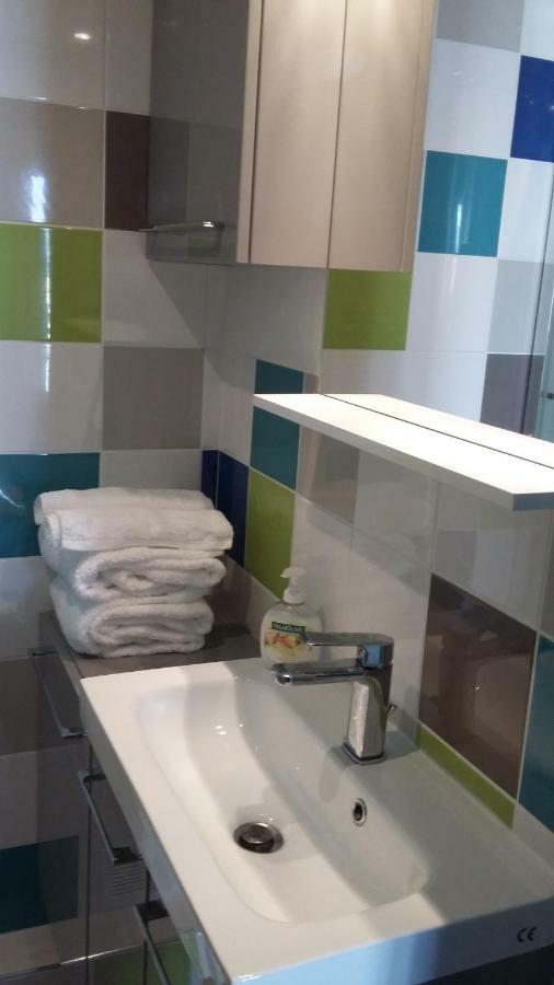 Appartement A 2Min Du Plan D'Eau Виши Экстерьер фото